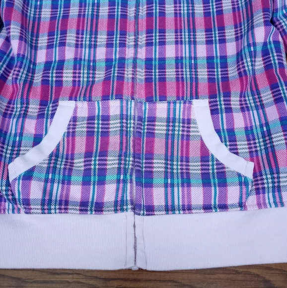 Girls Sherpa Lined Plaid Hoodie - Picture 8 of 10